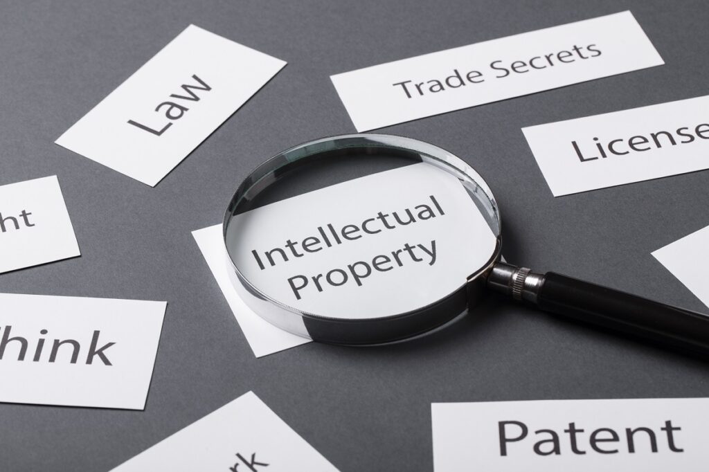 What Are the Intellectual Property Rights in Food Franchising?