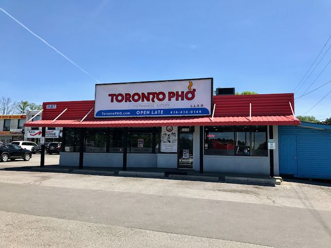 Why Invest in a Vietnamese Restaurant Franchise the Toronto Pho Advantage